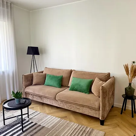 Cosy Reiman Center Free Parking 아파트 탈린